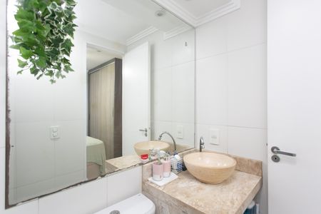 Apartamento à venda com 57m², 3 quartos e 1 vagaBanheiro da Suíte 