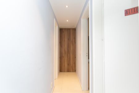 Apartamento à venda com 57m², 3 quartos e 1 vagaCorredor 