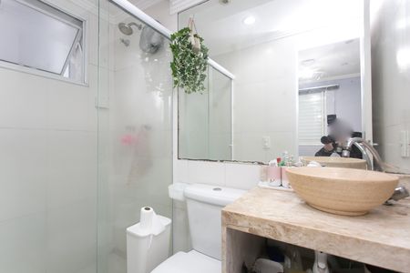 Apartamento à venda com 57m², 3 quartos e 1 vagaBanheiro da Suíte 