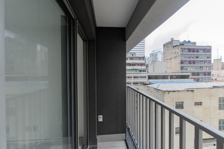 Apartamento à venda com 21m², 1 quarto e sem vaga Apartamento à venda com 21m², 1 quarto e sem vagaSacada