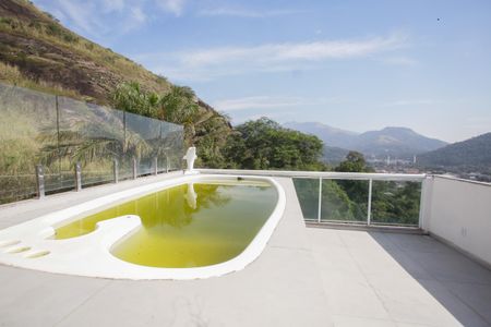 Casa para alugar com 500m², 3 quartos e 2 vagasPiscina do Terraço