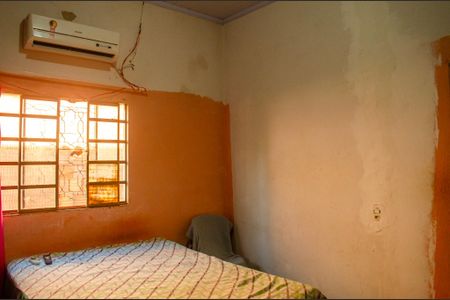 Casa à venda com 487m², 3 quartos e 8 vagas Casa à venda com 487m², 3 quartos e 8 vagasSuíte