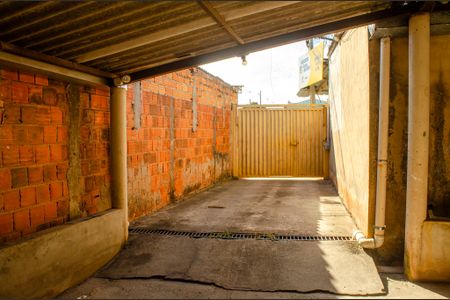 Garagem de casa à venda com 3 quartos, 487m² em Residencial Mar Del Plata, Goiânia