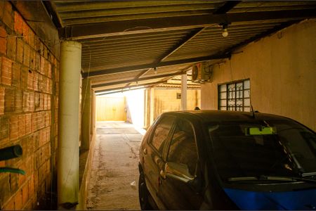 Casa à venda com 487m², 3 quartos e 8 vagas Casa à venda com 487m², 3 quartos e 8 vagasGaragem