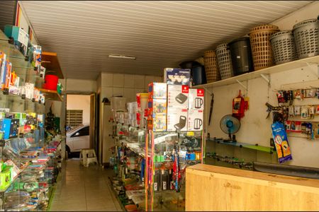 Casa à venda com 487m², 3 quartos e 8 vagas Casa à venda com 487m², 3 quartos e 8 vagasSala Comercial 1