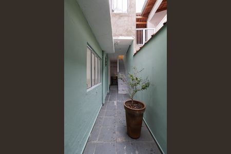 Área Comum - Entrada de casa para alugar com 1 quarto, 60m² em Vila Nhocuné, São Paulo
