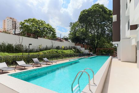 Apartamento para alugar com 35m², 2 quartos e sem vaga Apartamento para alugar com 35m², 2 quartos e sem vagaÁrea comum - Piscina