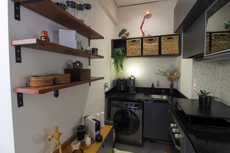 Cozinha de apartamento para alugar com 2 quartos, 35m² em Vila Butantã, São Paulo