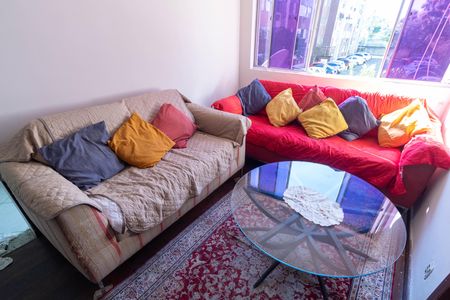 Apartamento à venda com 48m², 2 quartos e 1 vaga Apartamento à venda com 48m², 2 quartos e 1 vagaSala