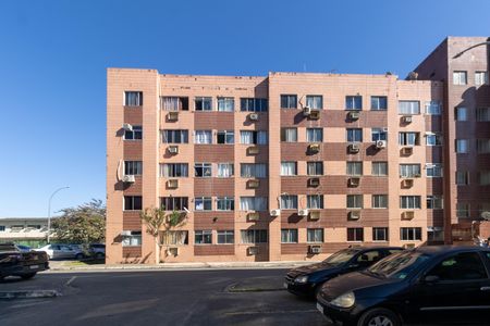 Apartamento à venda com 48m², 2 quartos e 1 vaga Apartamento à venda com 48m², 2 quartos e 1 vagaFachada do Prédio