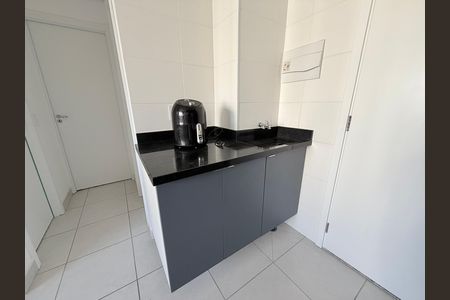 Apartamento para alugar com 33m², 2 quartos e sem vaga