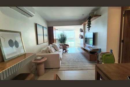 Sala  de apartamento para alugar com 4 quartos, 221m² em Barra da Tijuca, Rio de Janeiro