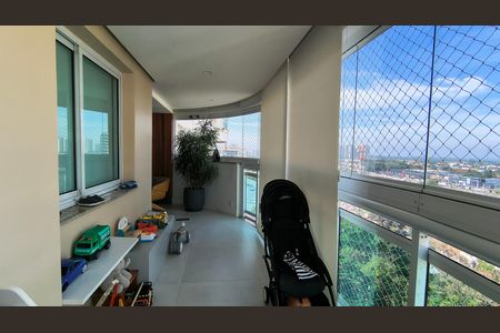 Sala de apartamento para alugar com 4 quartos, 221m² em Barra da Tijuca, Rio de Janeiro
