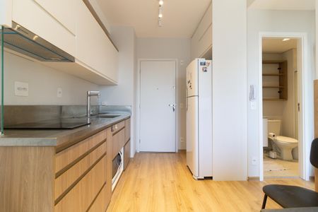 Cozinha  de apartamento para alugar com 1 quarto, 33m² em Ipiranga, São Paulo