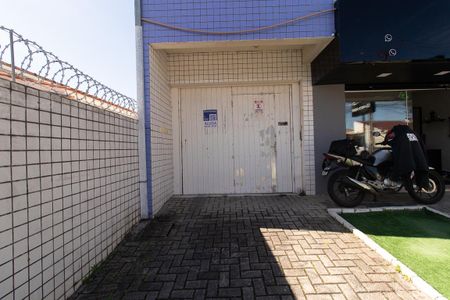 Fachada de apartamento para alugar com 1 quarto, 45m² em Novo Mundo, Curitiba