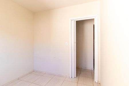 Quarto de apartamento para alugar com 1 quarto, 45m² em Novo Mundo, Curitiba