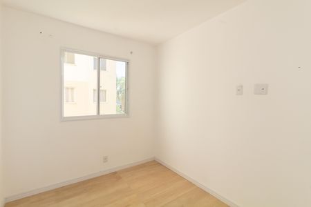 Quarto 2 de apartamento para alugar com 2 quartos, 48m² em Jardim Helian, São Paulo