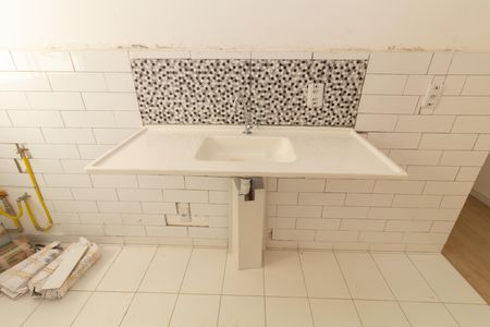 Apartamento para alugar com 48m², 2 quartos e sem vaga Apartamento para alugar com 48m², 2 quartos e sem vagaCozinha e Área de Serviço