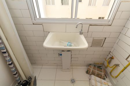 Apartamento para alugar com 48m², 2 quartos e sem vaga Apartamento para alugar com 48m², 2 quartos e sem vagaCozinha e Área de Serviço