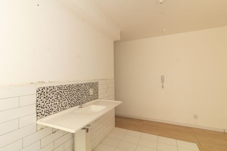 Apartamento para alugar com 48m², 2 quartos e sem vaga Apartamento para alugar com 48m², 2 quartos e sem vagaCozinha e Área de Serviço