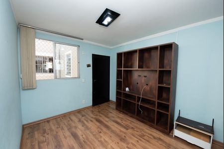 Sala de apartamento para alugar com 2 quartos, 55m² em Camargos, Belo Horizonte