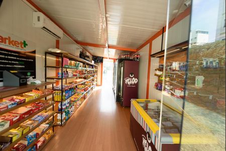 Apartamento para alugar com 55m², 2 quartos e 1 vagaMercado