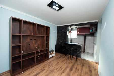 Sala de apartamento para alugar com 2 quartos, 55m² em Camargos, Belo Horizonte