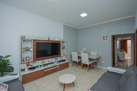 Casa à venda com 3 quartos, 140m² em Vila Santo Antônio, São Paulo