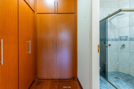 Casa à venda com 3 quartos, 300m² em Cidade Universitária, Campinas