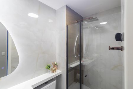 Banheiro de apartamento à venda com 2 quartos, 50m² em Vila Maria, São Paulo
