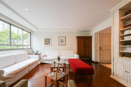 Apartamento à venda com 3 quartos, 210m² em Santa Cecilia, São Paulo