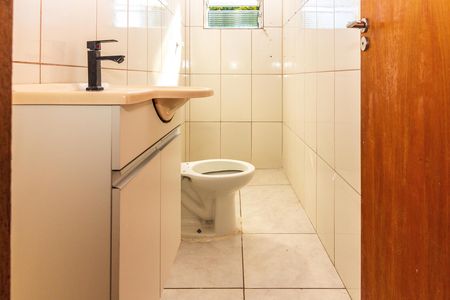 Banheiro de casa para alugar com 2 quartos, 60m² em Americanópolis, São Paulo