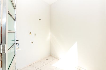 Casa para alugar com 60m², 2 quartos e sem vaga Casa para alugar com 60m², 2 quartos e sem vagaÁrea de serviço