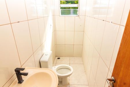 Banheiro de casa para alugar com 2 quartos, 60m² em Americanópolis, São Paulo