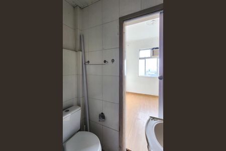 Banheiro  de apartamento à venda com 1 quarto, 40m² em Rocha, Rio de Janeiro