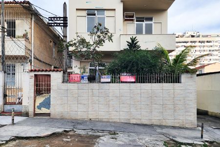 Apartamento para alugar com 40m², 1 quarto e sem vaga Apartamento para alugar com 40m², 1 quarto e sem vagaFachada