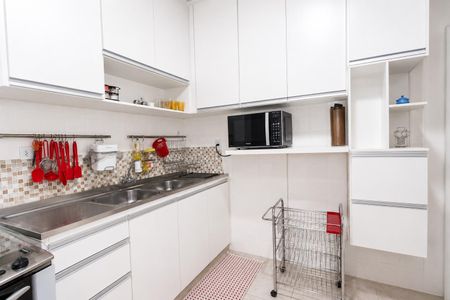 Apartamento à venda com 132m², 4 quartos e 1 vaga