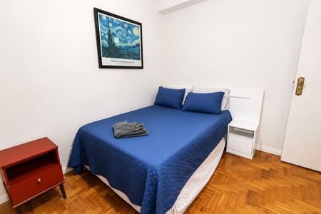 Apartamento à venda com 132m², 4 quartos e 1 vaga