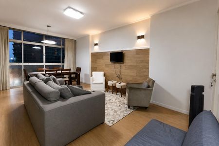 Apartamento à venda com 132m², 4 quartos e 1 vaga