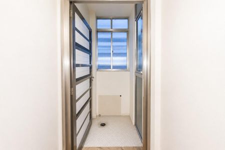 Apartamento à venda com 132m², 4 quartos e 1 vaga