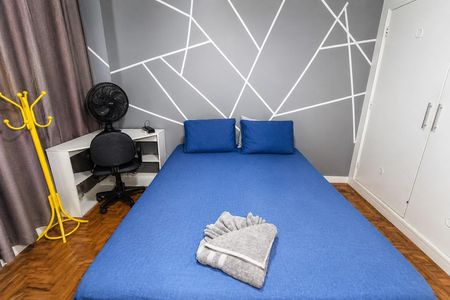 Apartamento à venda com 132m², 4 quartos e 1 vaga