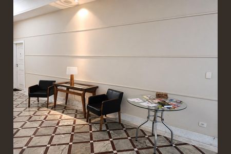 Apartamento à venda com 132m², 4 quartos e 1 vaga