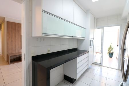 Apartamento à venda com 138m², 3 quartos e 2 vagas