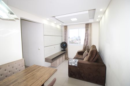 Sala / Cozinha de apartamento para alugar com 2 quartos, 45m² em Vila Nova Curuca, São Paulo