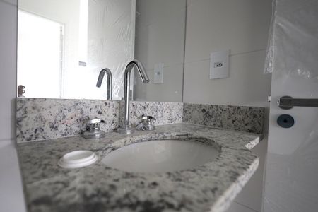 Apartamento para alugar com 56m², 2 quartos e 2 vagasBanheiro