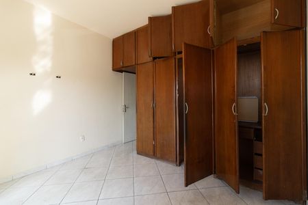 Casa para alugar com 300m², 3 quartos e 3 vagas Casa para alugar com 300m², 3 quartos e 3 vagasSuíte