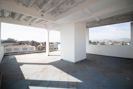 Casa para alugar com 300m², 3 quartos e 3 vagas Casa para alugar com 300m², 3 quartos e 3 vagasTerraço