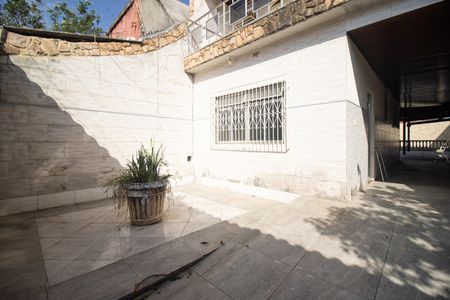 Casa para alugar com 300m², 3 quartos e 3 vagas Casa para alugar com 300m², 3 quartos e 3 vagasÁrea Externa