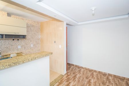 Sala de apartamento para alugar com 2 quartos, 45m² em Honório Gurgel, Rio de Janeiro