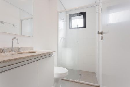 Apartamento à venda com 60m², 2 quartos e 1 vaga Apartamento à venda com 60m², 2 quartos e 1 vagaBanheiro da Suíte